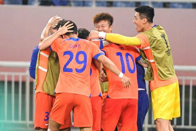 乌度卡谈杜兰特战术调整 以提高进攻效率
