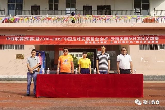 梅西退役，我的青春随他而去